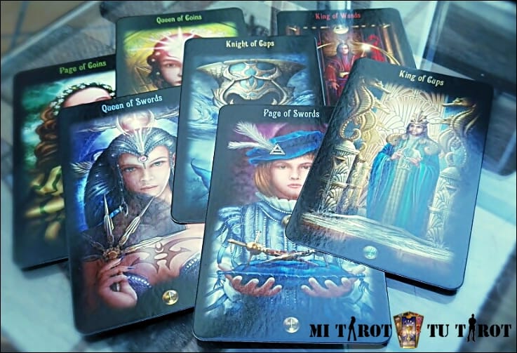 Infografía de las Las Cartas de la Corte en el Tarot